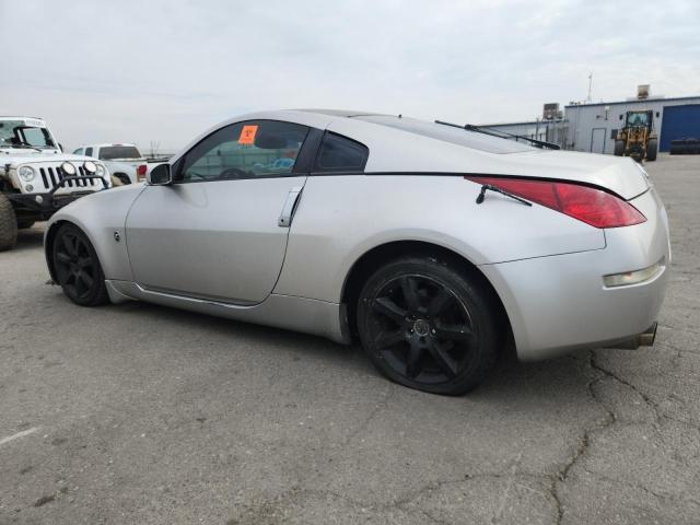 Nissan 350Z Coupe Image 3