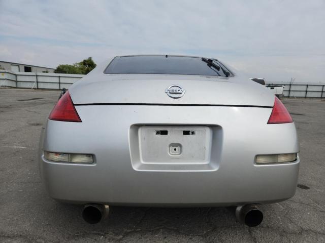 Nissan 350Z Coupe Image 5