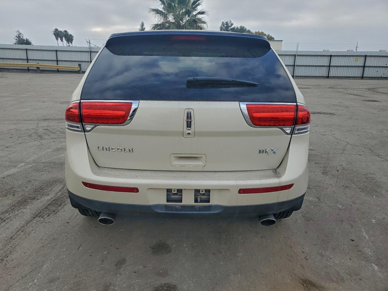 Lincoln MKX Image 8