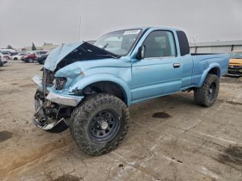  Salvage Toyota Tacoma