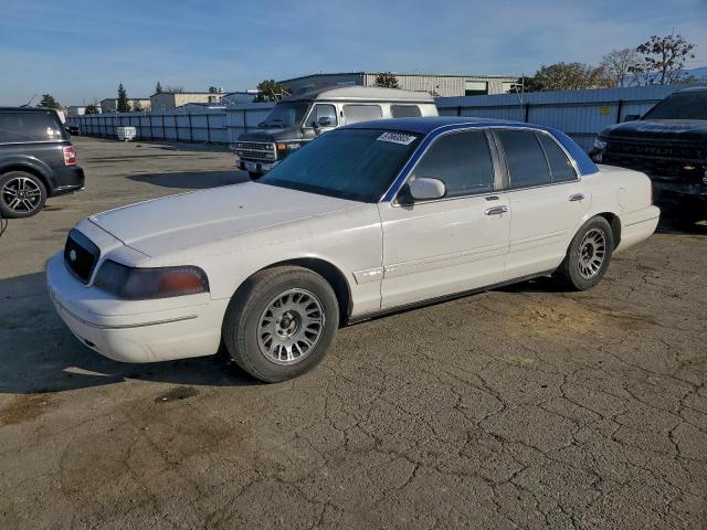  Salvage Ford Crown Vic