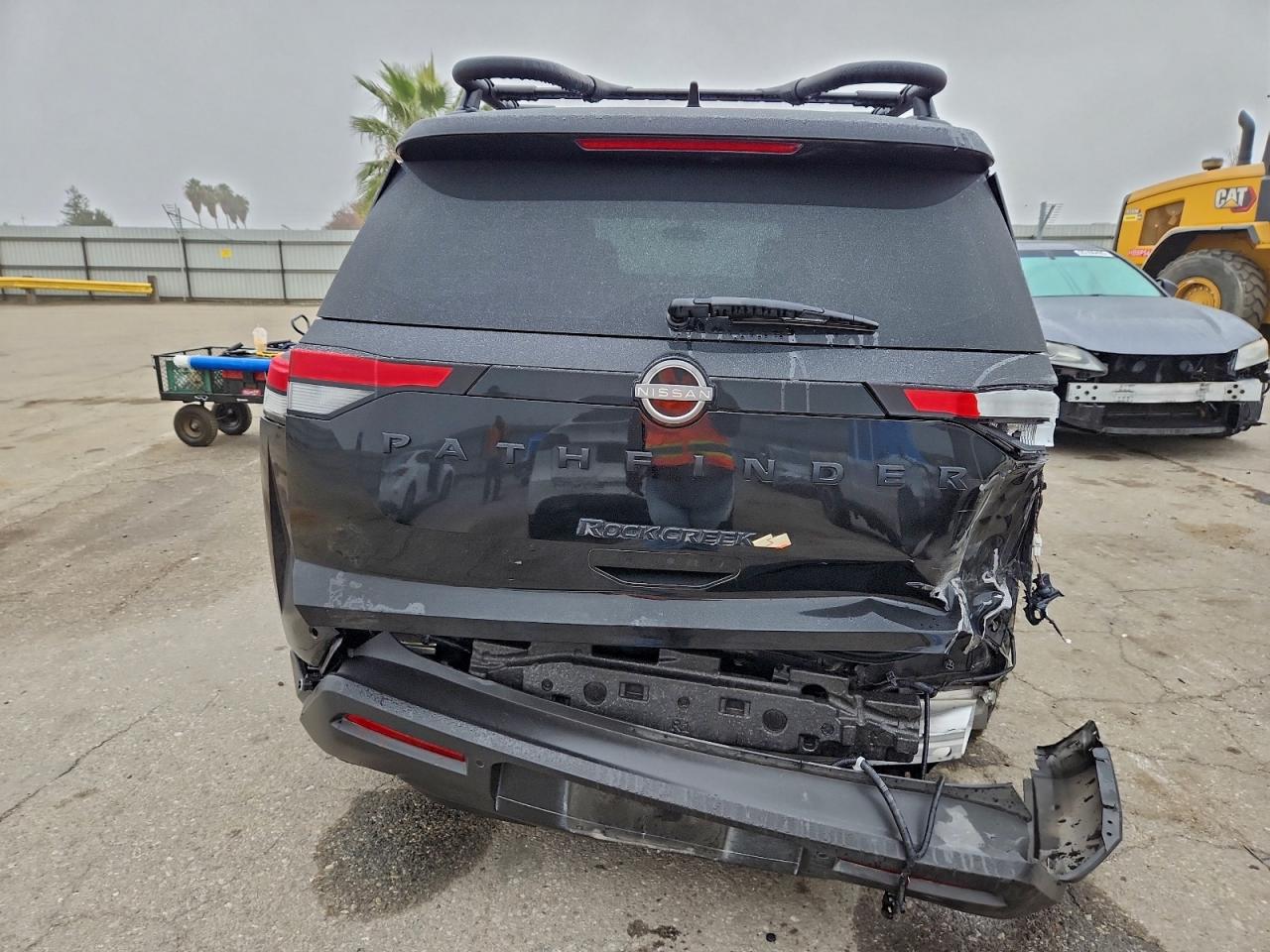 Nissan Pathfinder Rock Creek Image 2