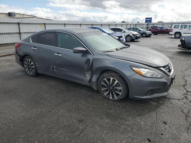 Nissan Altima 2.5 Image 7