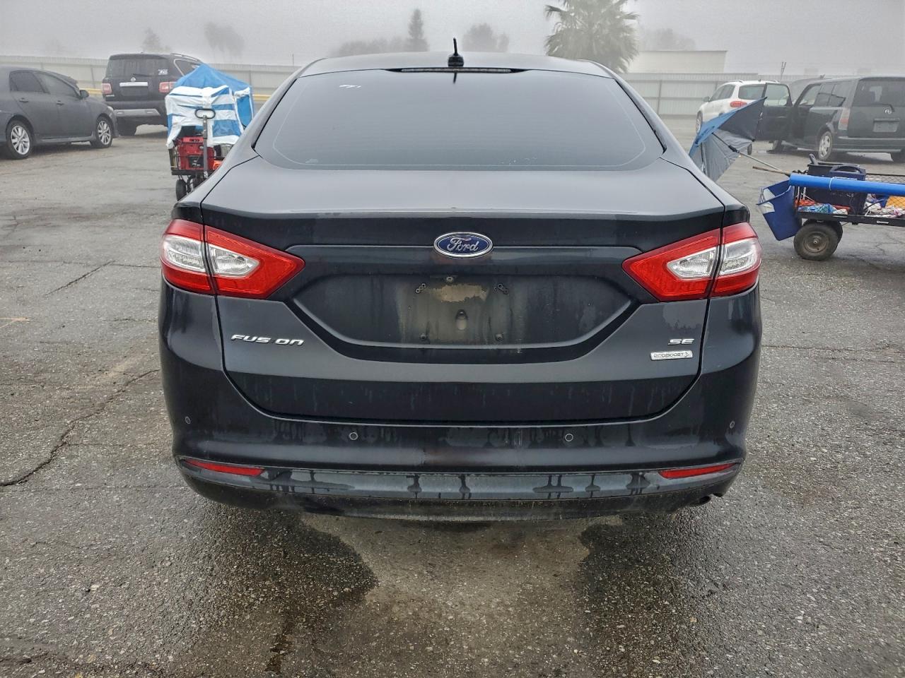 Ford Fusion Se Image 4
