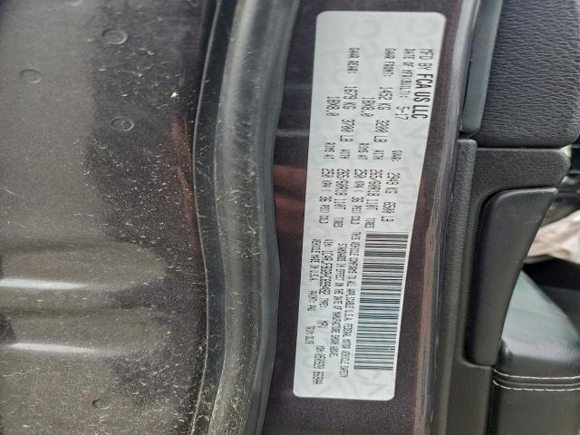 Jeep Grand Cherokee Limited Image 8