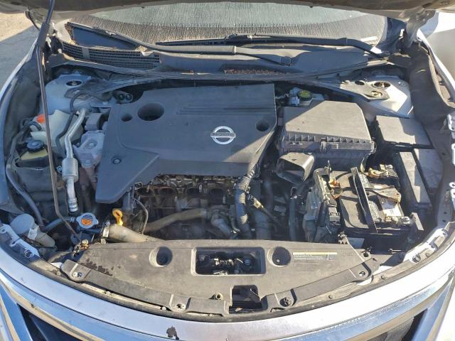 Nissan Altima 2.5 Image 10