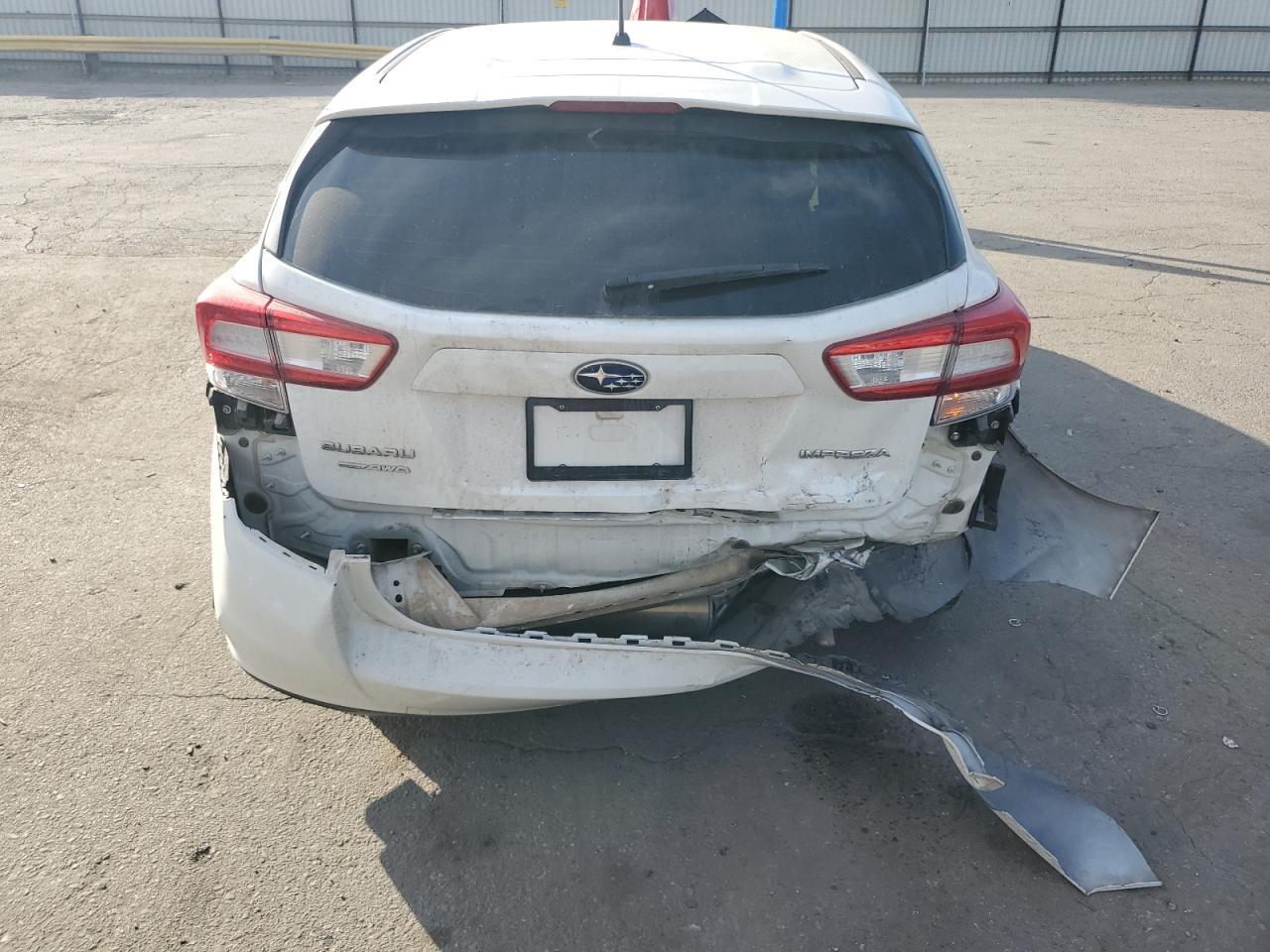 Subaru Impreza Image 4