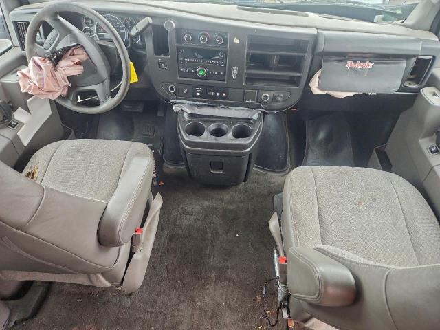 Chevrolet Express Lt Image 3