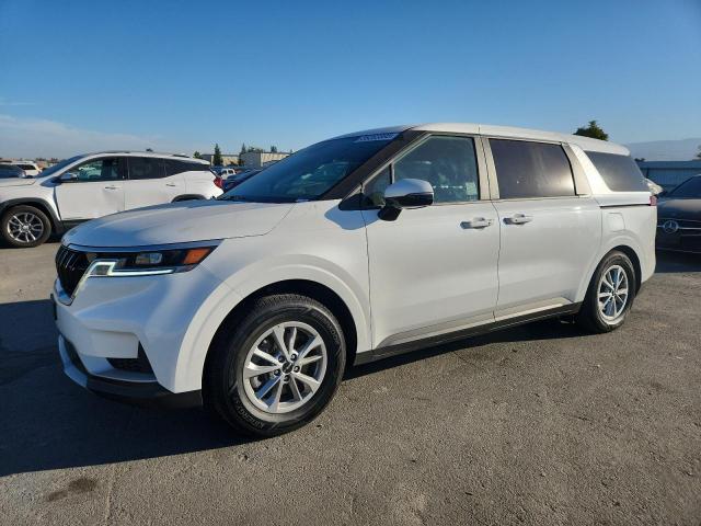  Salvage Kia Carnival