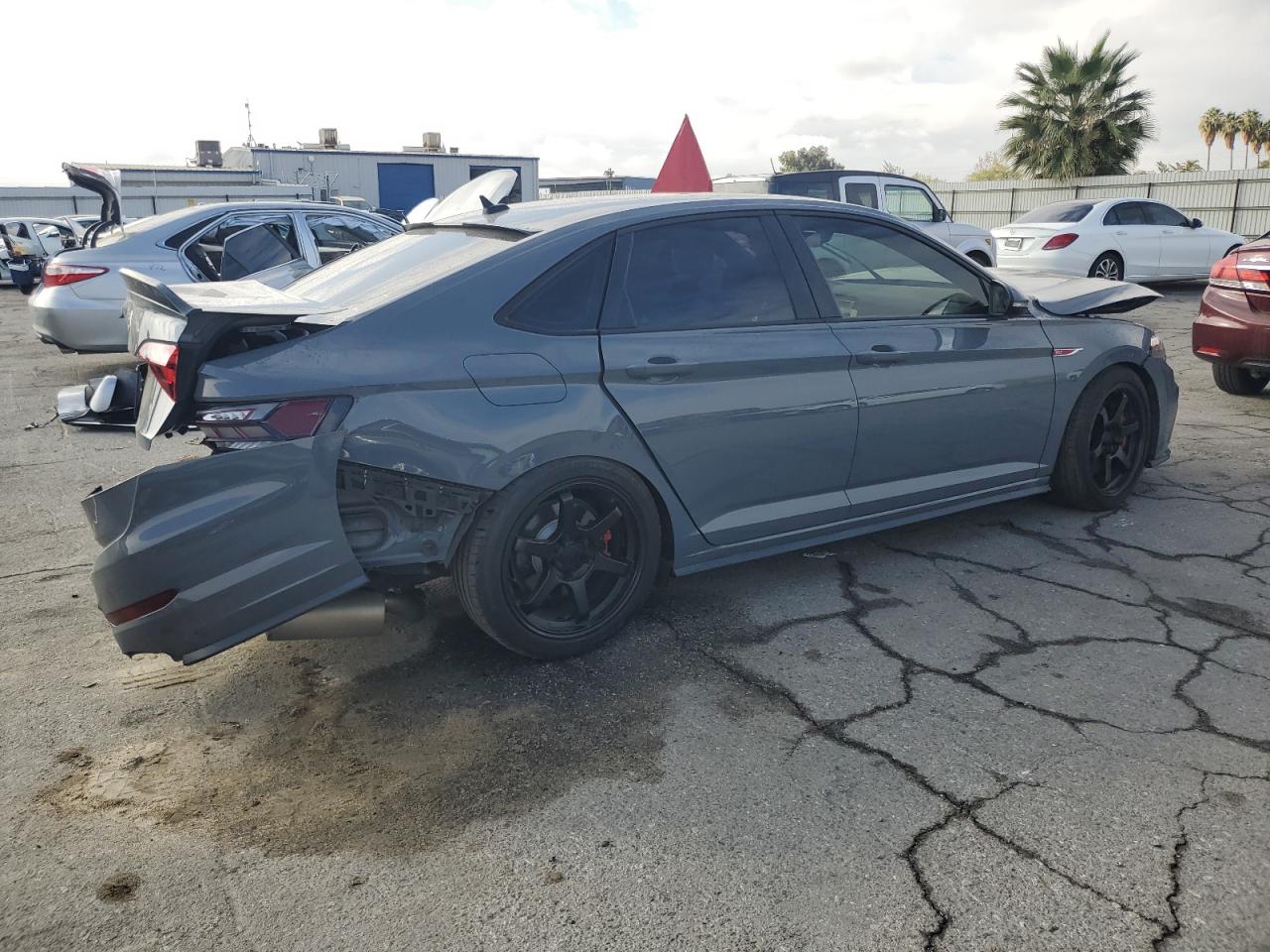 Volkswagen Jetta Gli Image 5