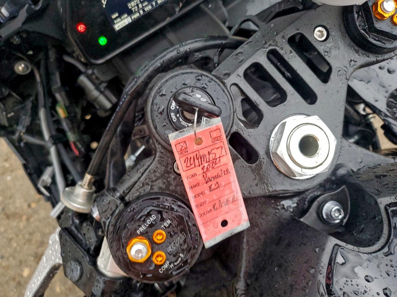 Yamaha Yzf1000 Image 9