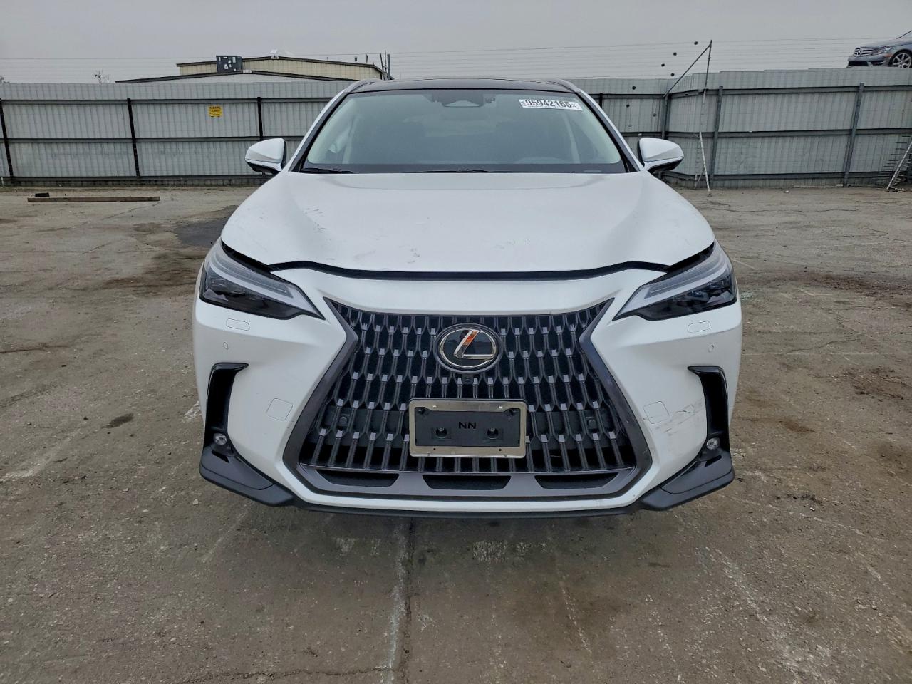 Lexus NX 350h Base Image 2