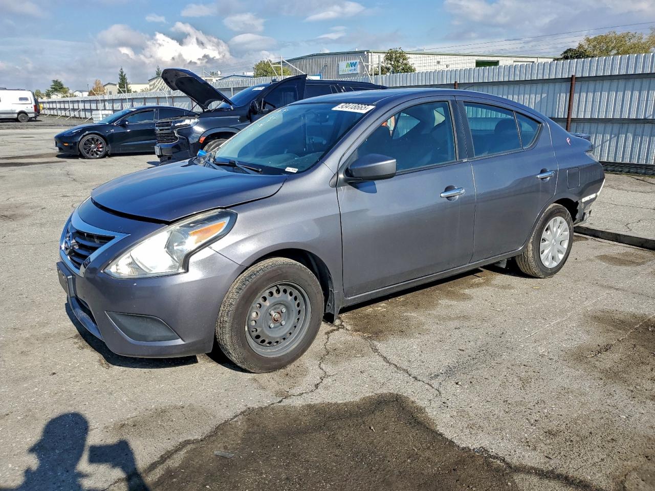 Nissan Versa S Image 1