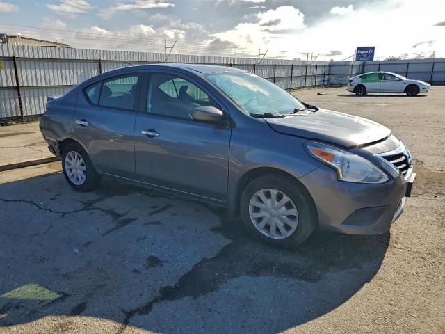 Nissan Versa S Image 11