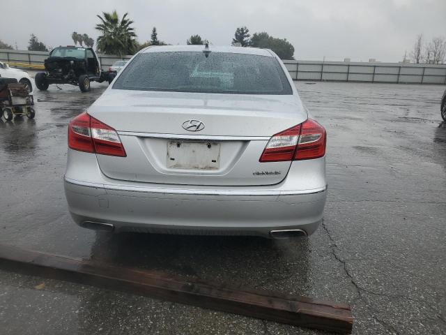Hyundai Genesis 3.8l Image 3