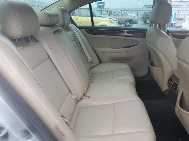 Hyundai Genesis 3.8l Image 12
