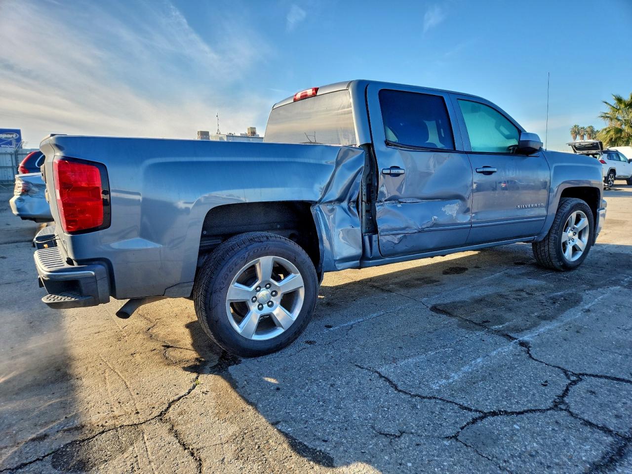Chevrolet Silverado C1500 Lt Image 10