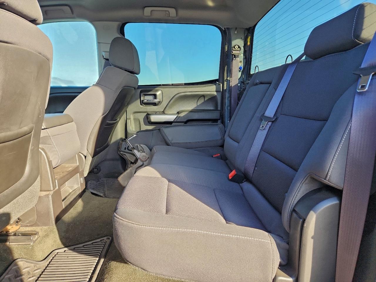 Chevrolet Silverado C1500 Lt Image 7