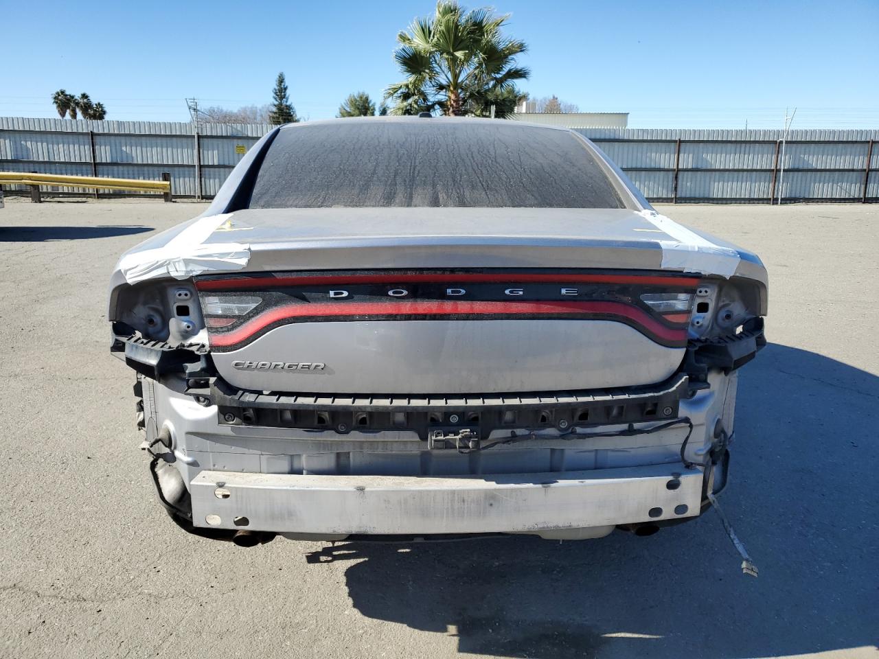 Dodge Charger Se Image 2