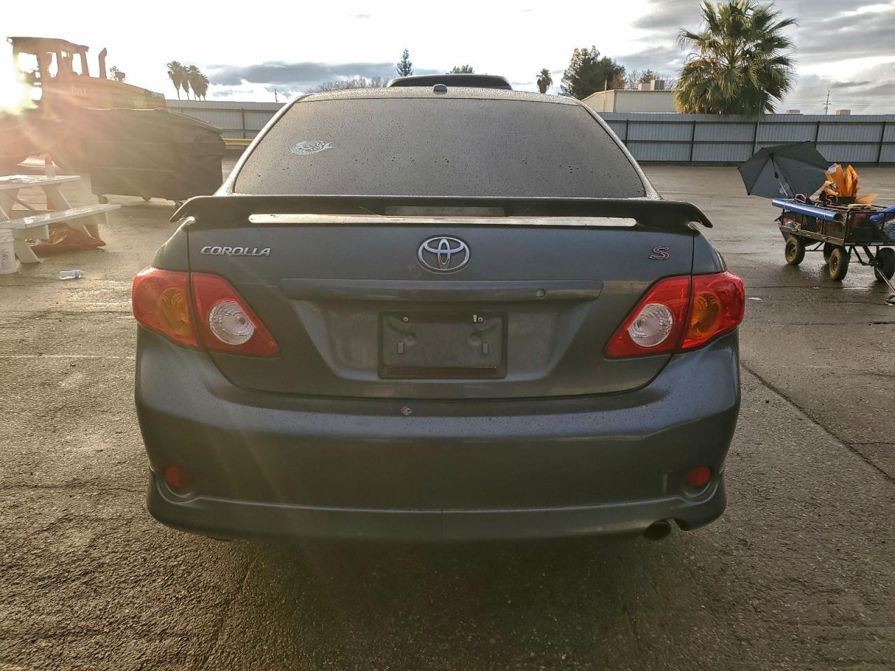 Toyota Corolla Base Image 3