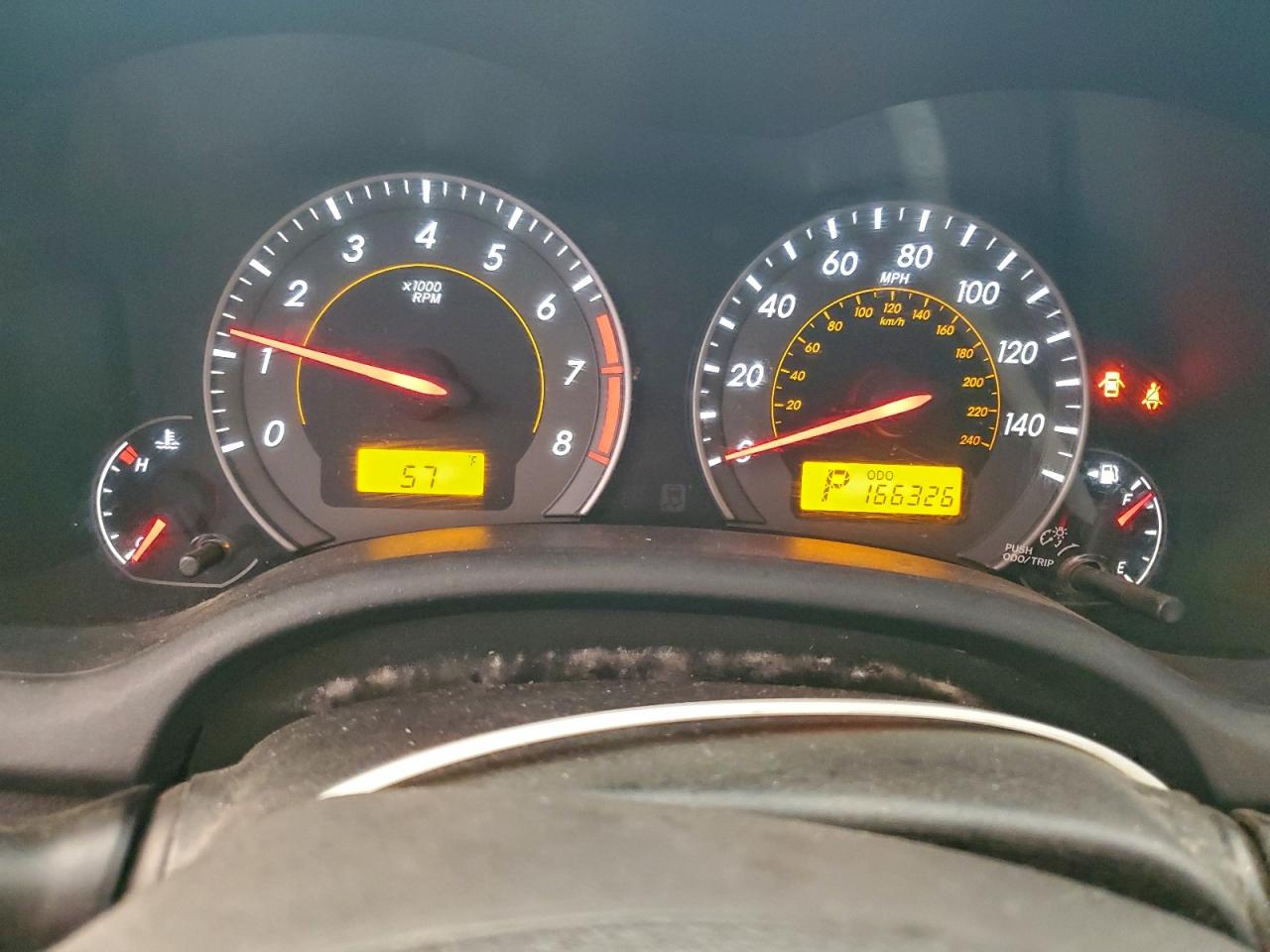 Toyota Corolla Base Image 10