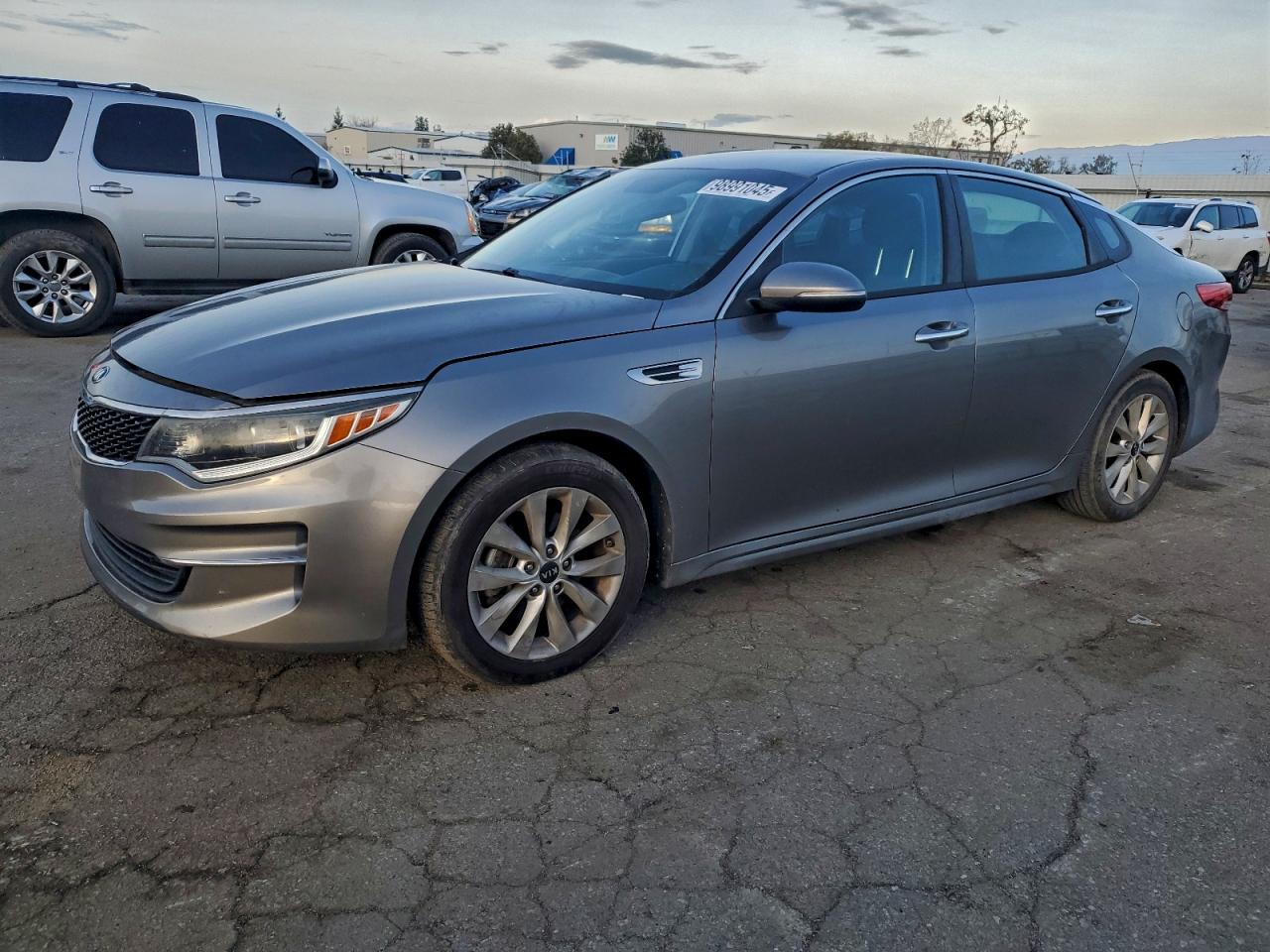 Kia Optima Lx Image 1