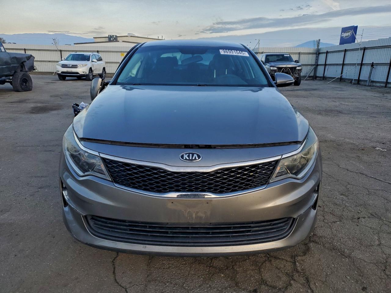 Kia Optima Lx Image 9