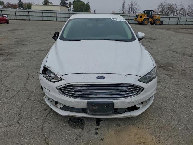 Ford Fusion Se Image 11