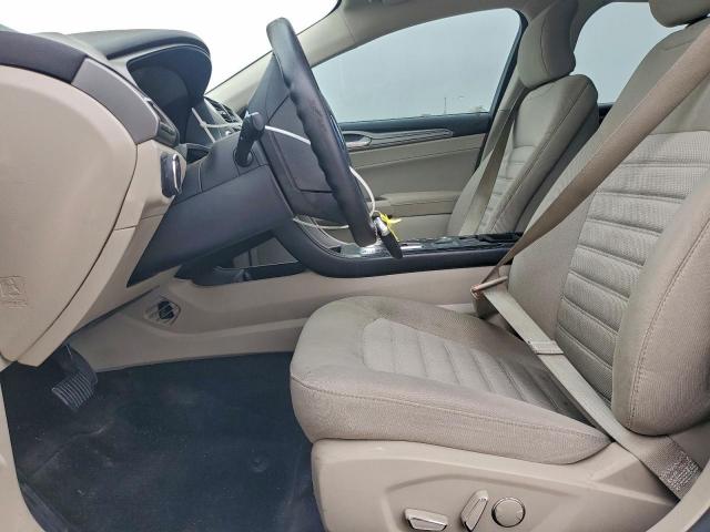 Ford Fusion Se Image 6