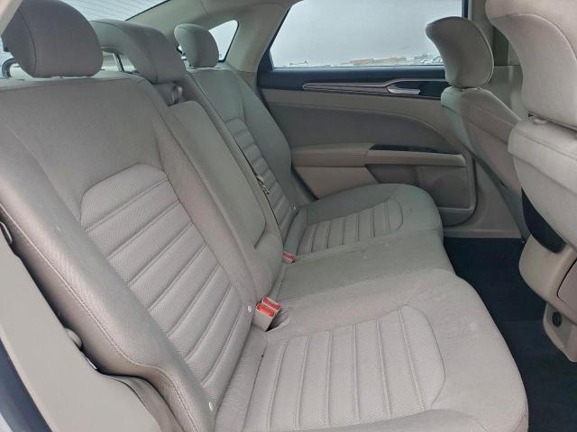 Ford Fusion Se Image 9