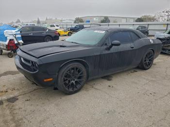  Salvage Dodge Challenger