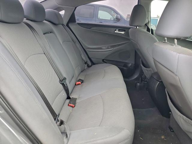 Hyundai SONATA Gls Image 7