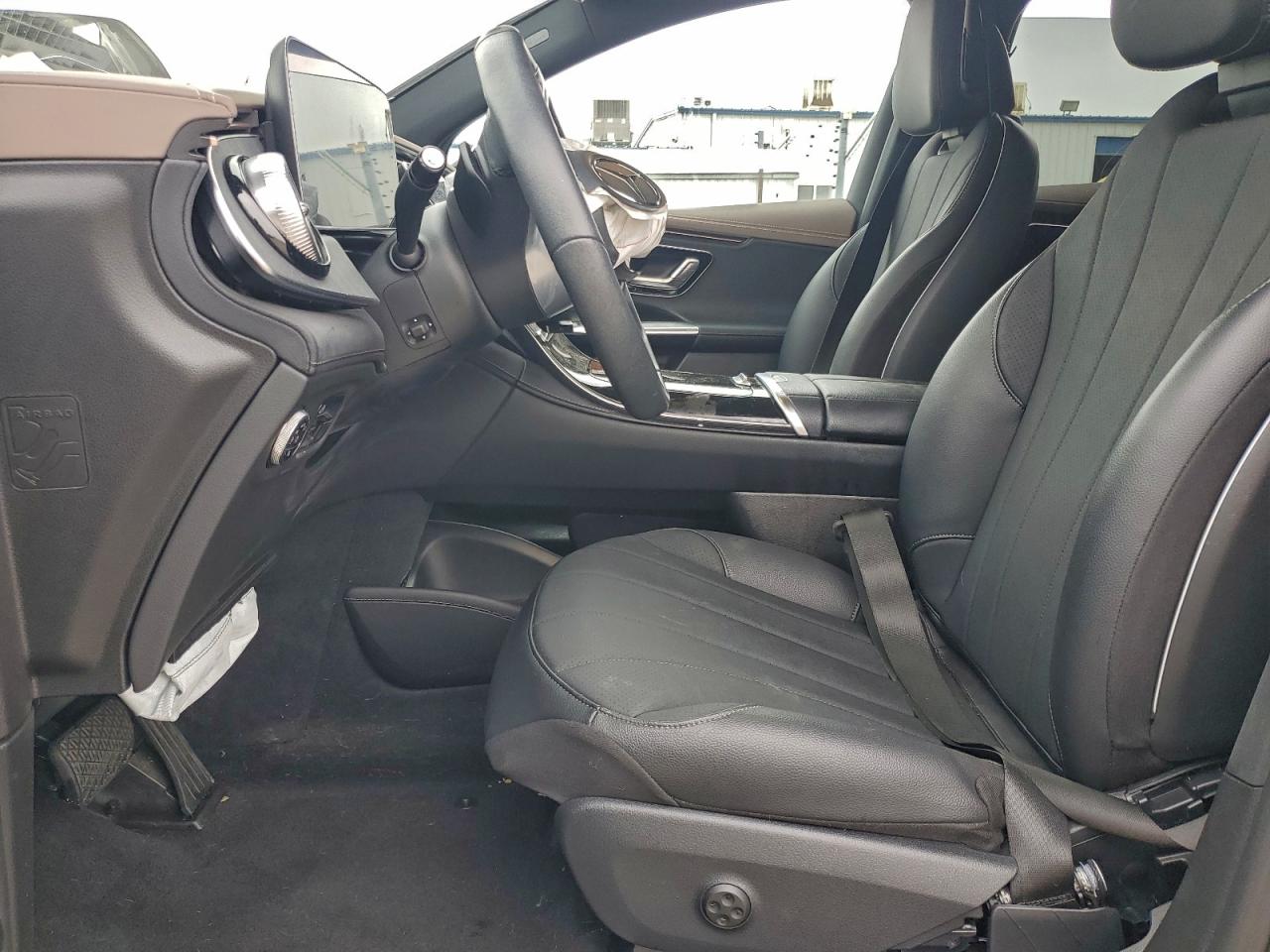 Mercedes-Benz EQE 350+ Image 3