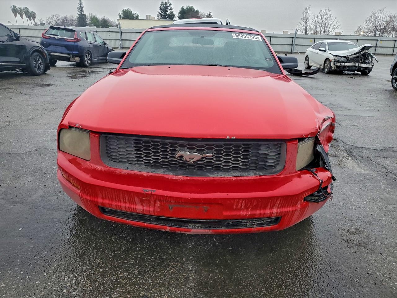 Ford Mustang Image 3