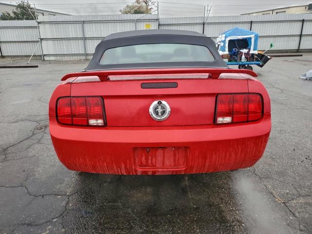 Ford Mustang Image 5