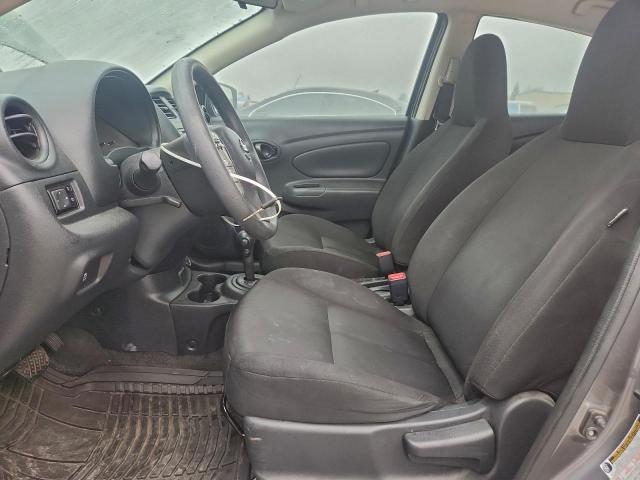 Nissan Versa S Image 2