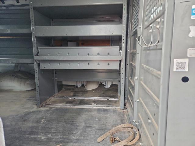 Chevrolet Express Image 8