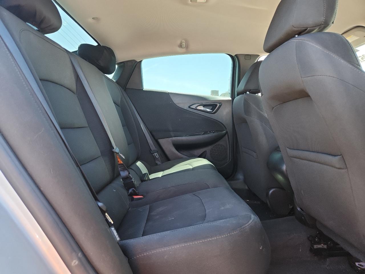 Chevrolet Malibu Ls Image 6