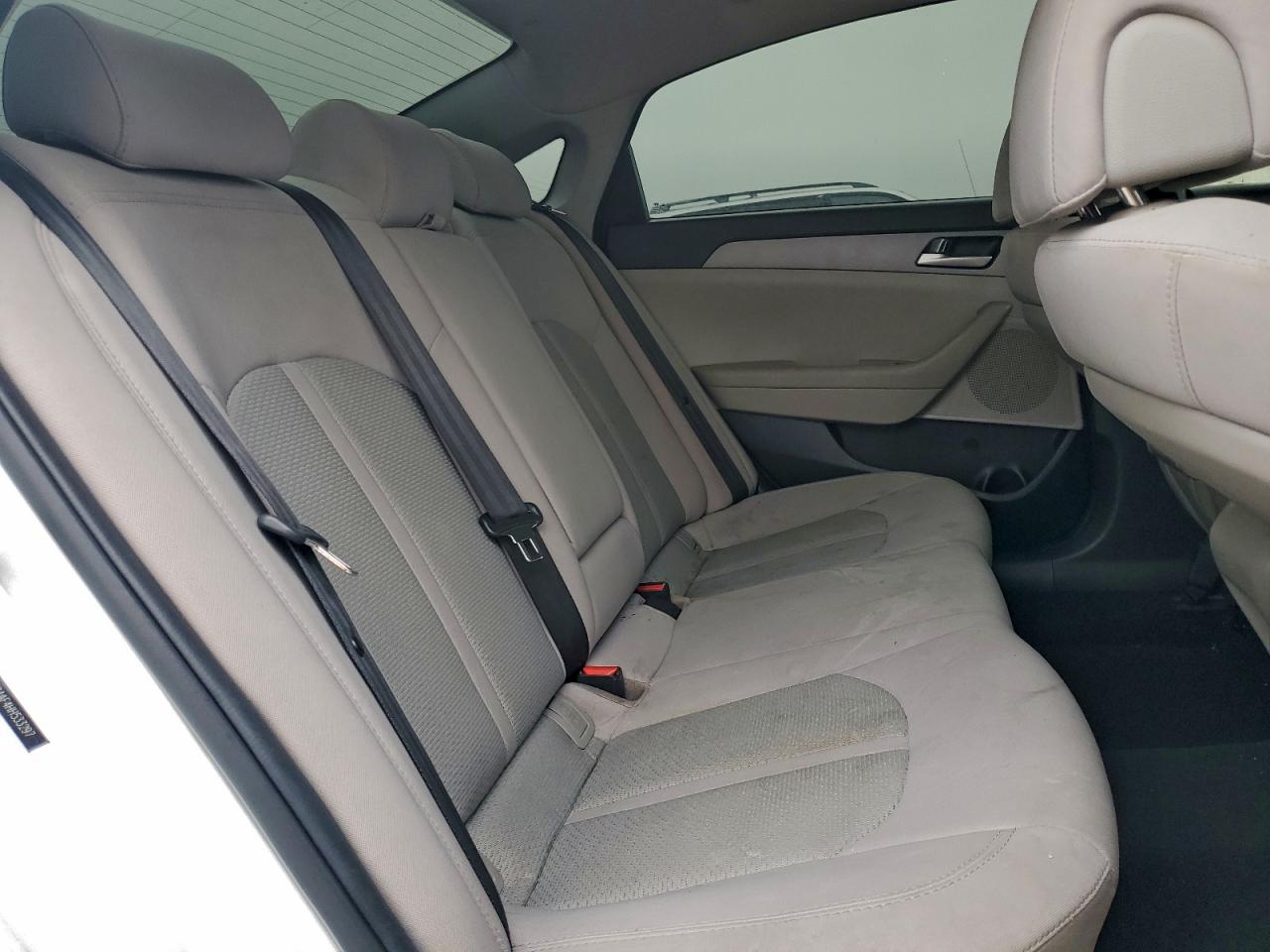 Hyundai SONATA Se Image 6