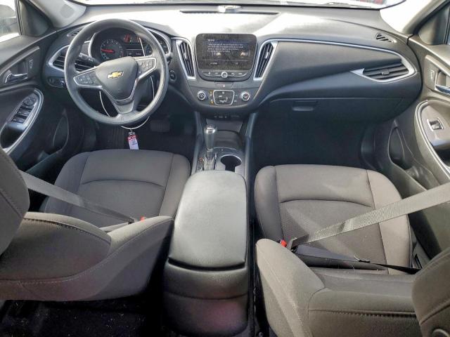 Chevrolet Malibu Ls Image 2