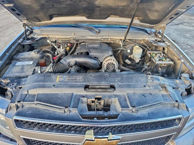 Chevrolet Avalanche C1500 Image 4