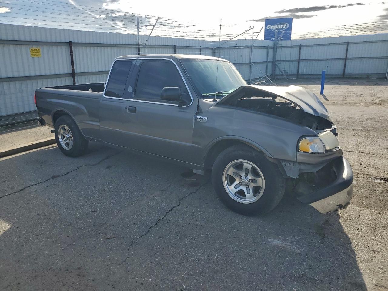 Mazda B Series Cab Plus Image 4