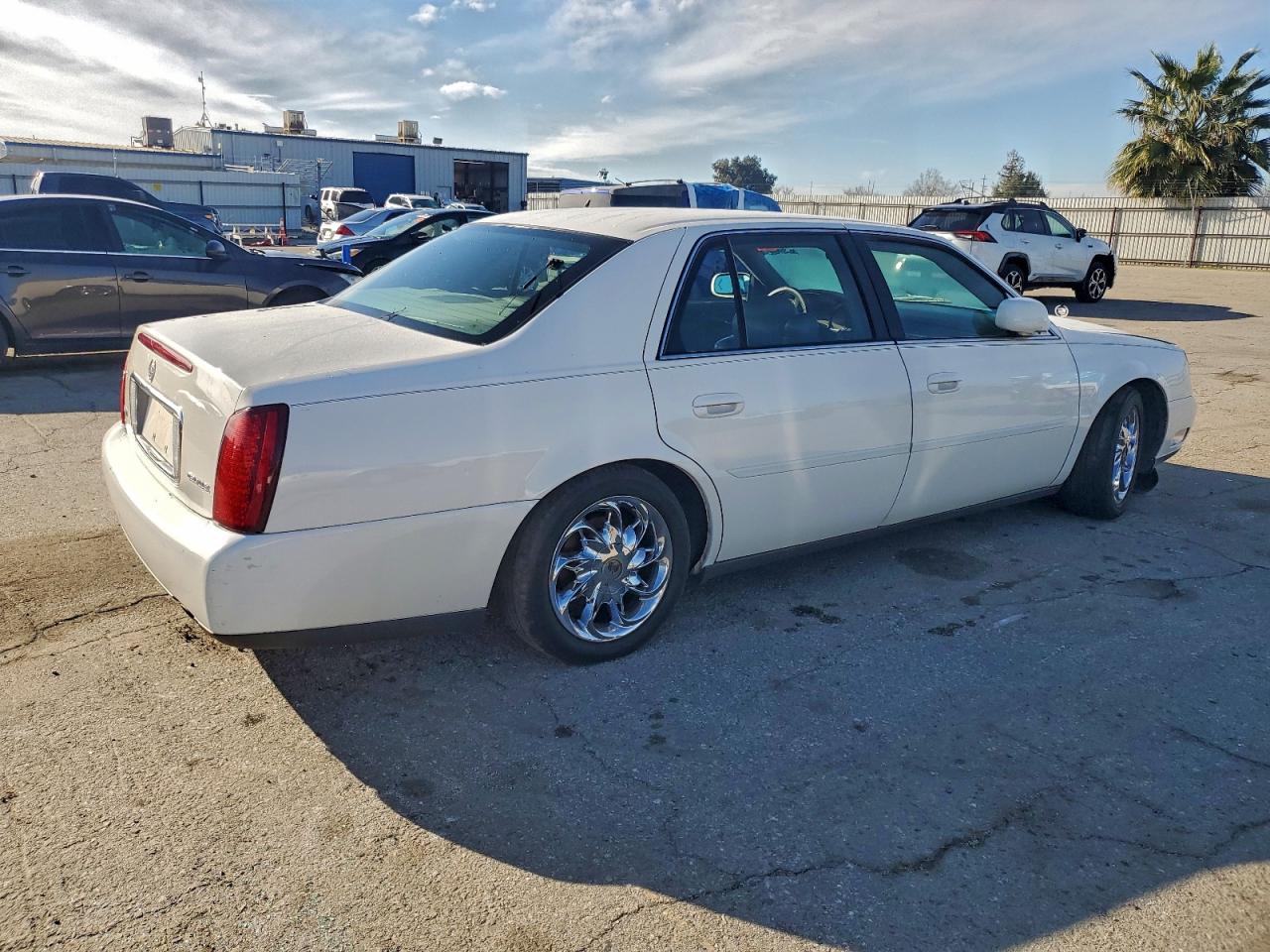 Cadillac DeVille Image 11