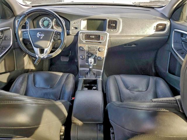 Volvo S60 T5 Image 7