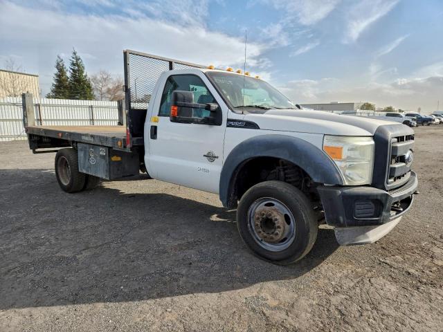 Ford F-550 Super Duty Image 3