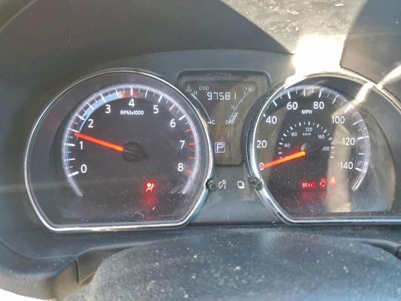 Nissan Versa S Image 8