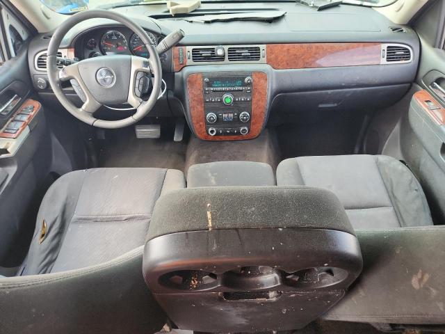 Chevrolet Suburban C1500 Ls Image 10