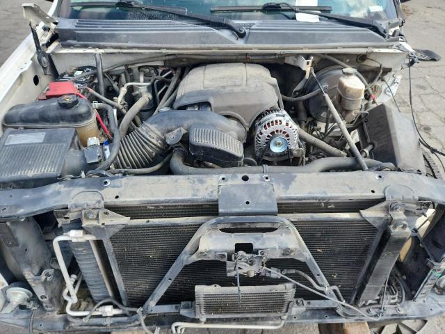 Chevrolet Suburban C1500 Ls Image 12