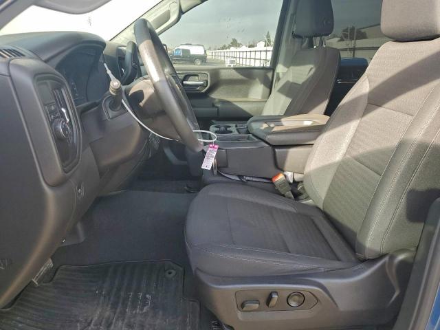 Chevrolet Silverado C1500 Custom Image 10